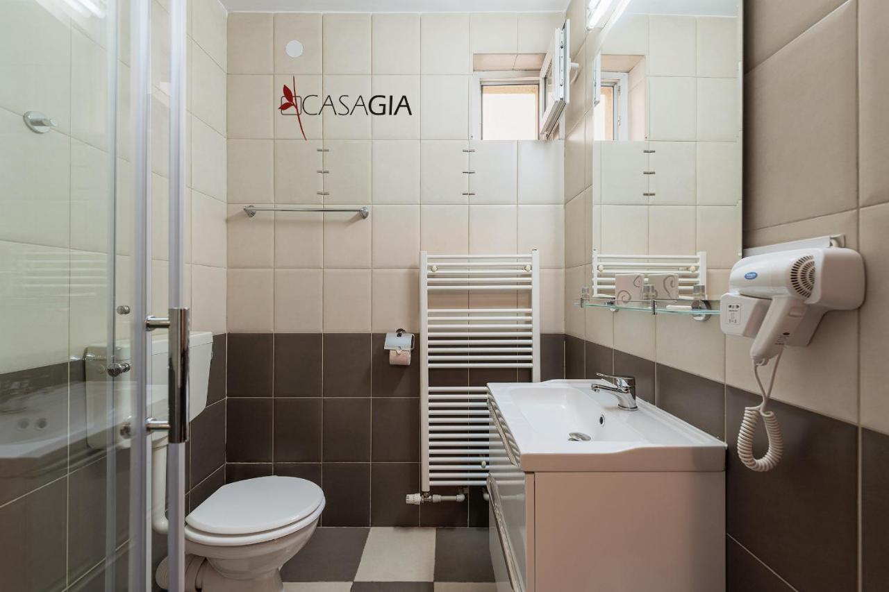 Guest house Casa Gia 4*
